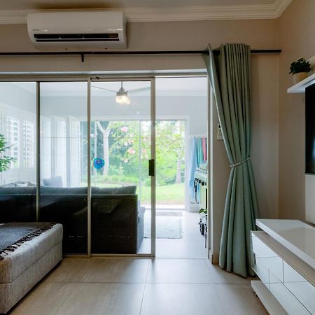 3-Bedroom Apartment On The Estuary St. Lucia Exterior photo